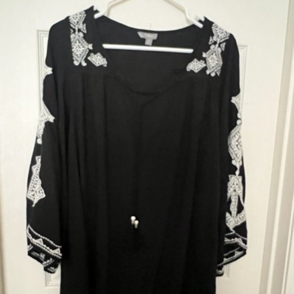 Lovesick Women's Tunic 3/4 sleeved with embroidery design size 0 - Picture 1 of 6